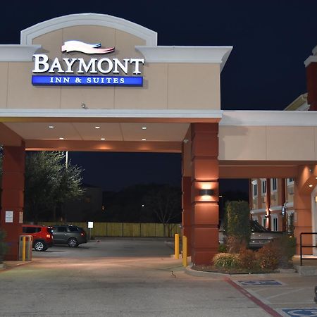 Baymont By Wyndham Dallas/ Love Field Екстериор снимка