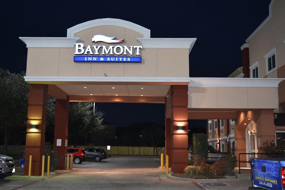 Baymont By Wyndham Dallas/ Love Field Екстериор снимка