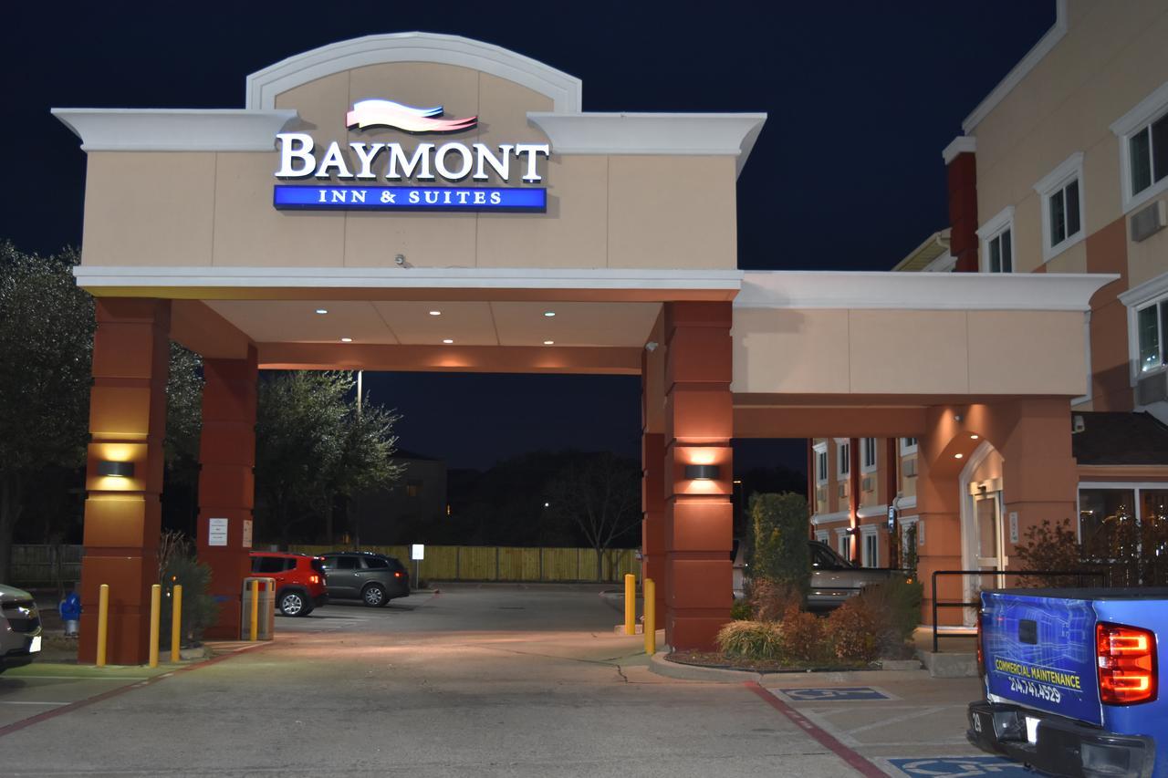 Baymont By Wyndham Dallas/ Love Field Екстериор снимка