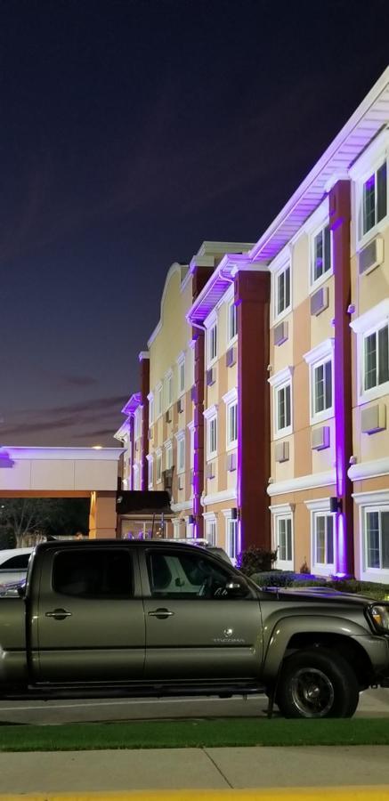 Baymont By Wyndham Dallas/ Love Field Екстериор снимка